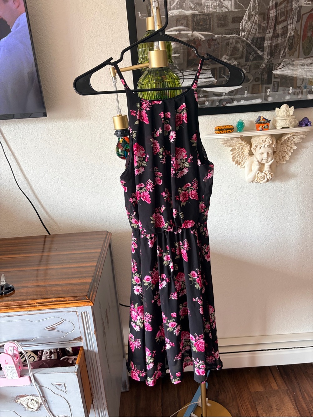 Francesca’s Mi Ami Floral Halter Dress size medium